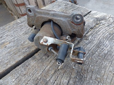 AUDI A4 8EC B7 2.0 TDI Bremsschattel vorne Rechts ATE  2008
