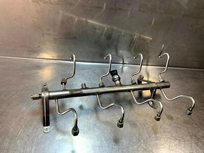 Porsche PANAMERA 970 4.8 958  Einspritzleiste Kraftstoffsammelrohr  94811011506