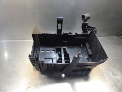 Opel Astra J Sports Tourer 1.7 CDTI Batteriekonsole / 13354420 ORIGINAL gebraucht - 13308434