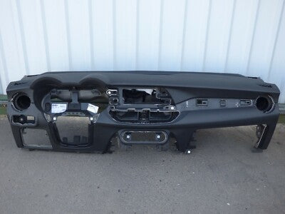 Alfa Romeo Stelvio Q4 2021 mit eingebauter Beifahrerairbag ORIGINAL gebraucht - Armaturenbrett