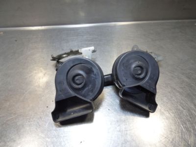 VW Passat 3G 2.0 TDI  Hupe Signalhorn paar 3AA951182A / 3AA 951 182 A
