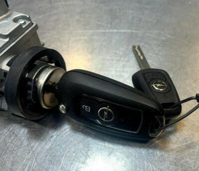 OPEL ASTRA K Zündschloß ECU Immobilizer Zündschloßhalter GM 13396112 GM 39079939