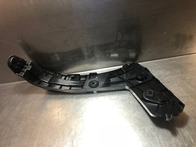AUDI Q2 Orig. Halter Führungsprofil hinten rechts Stoßstange ORIGINAL gebraucht - 81A807254