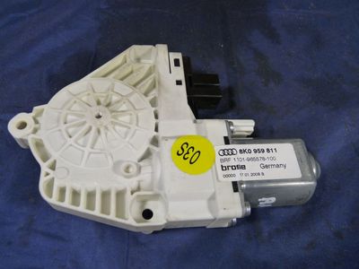 AUDI A4 8K Limo 2.0 TDI Motor hinten links 8K0959811 ORIGINAL gebraucht - Fensterheber