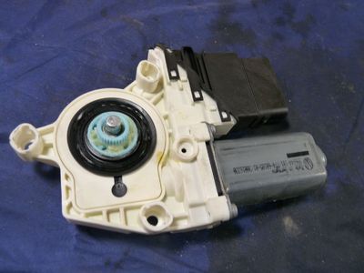 Skoda Octavia II 2.0 TDI hinten rechts 1K0959704E ORIGINAL gebraucht - Fensterhebermotor
