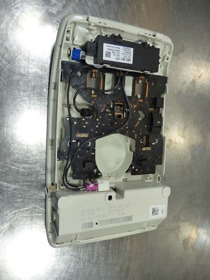 Audi A4 8K A5 8T Innenraum Leuchte Leseleuchte Ambiente vorne 8T0947135BE