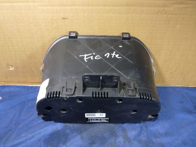 Ford Fiesta V JD3 Sport 1.6l Tacho Kombiinstrument 4S6F10849EC / 4S6F-10849-EC