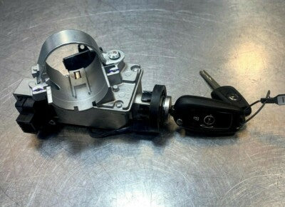 OPEL ASTRA K Zündschloß ECU Immobilizer Zündschloßhalter GM 13396112 GM 39079939