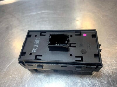 OPEL ASTRA K Fensterheberschalter Schalter Fensterheber vorne links GM 13408458