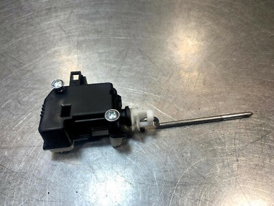 Porsche Panamera 970 4S GTS TURBO Stellmotor Tankdeckel 7L5810773A 1M0959781