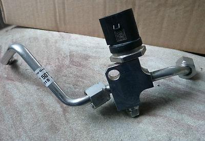 Audi R8 4.2 V8 BYH 420PS RS5 Kraftstoffleitung 079127507 Drucksensor 06D906051C
