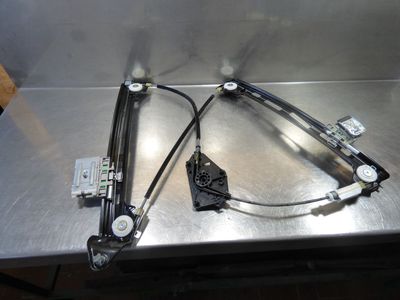 Original VW Passat CC   Fensterheber ohne Motor vorne rechts 3C8837462J
