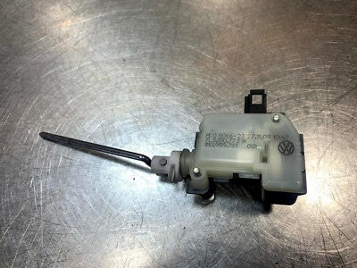 Porsche Panamera 970 4S GTS TURBO Stellmotor Tankdeckel 7L5810773A 1M0959781