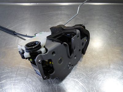 Opel Astra J 1.7 CDTi ZV Stellmotor Schloss Türschloss hinten rechts 13503782