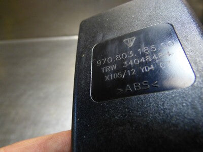 Porsche PANAMERA 970 Untergurt Gurtschloss hinten links ORIGINAL gebraucht - 97080318500