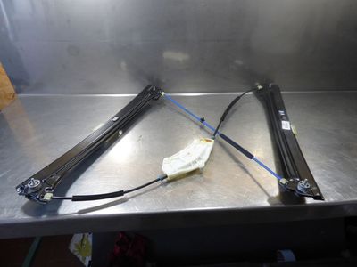 VW Touran II 5T Fensterhebermechanik vorne rechts 5TA837462 / 5TA 837 462