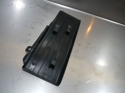 VW Golf 5 1.9 TDI KBL Fußablage, Fußstütze / 1K1 864 777 B ORIGINAL gebraucht - 1K1864777B