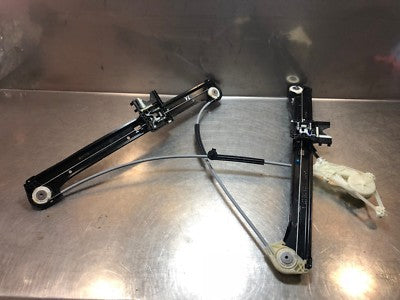 Audi A3 8V 8V1 Fensterheber Scheibe Heber Fenster Vorne Links  VR 8V4837461
