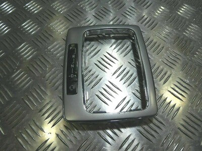 Mercedes W204 C220 CDI OM651 Abdeckung Schaltkulisse Schaltknauf A2042673388