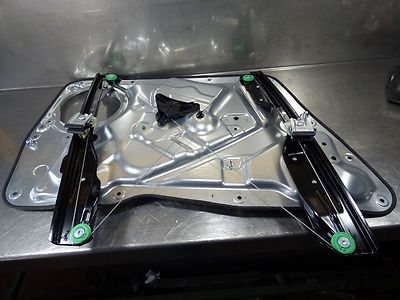VW Tiguan 5N Bj. 2007 ORIGINAL gebraucht - 2017 Fensterhebermechanik ohne Motor vorne r. 5N1837730G