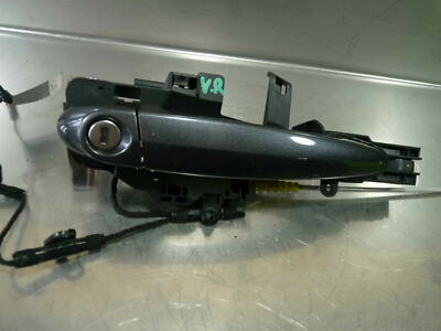 BMW 1 SERIES E87 DRIVER SIDE FRONT DOOR HANDLE & BRACKET IN GREY