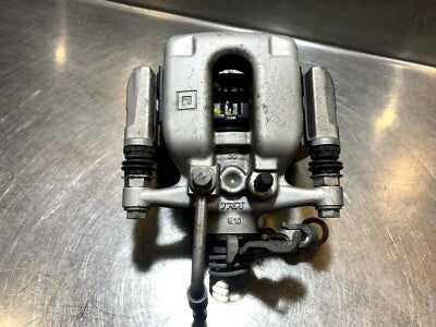 OPEL ASTRA K 1.4 Turbo Hinten Links Bremssattel mit Bremsbeläge GM39021737 550km