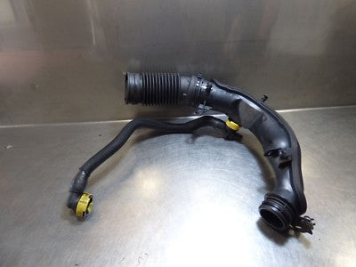Citroen Picasso C4 2.0 HDI Ladeluftschlauch / 9675087480 ORIGINAL gebraucht - M06021A152