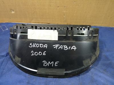 Skoda Fabia 6Y 1.2  Tacho Kombiinstrument   6Y0920861M / 6Y0 920 861 M