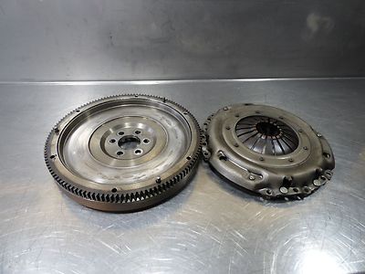 VW Passat 1.6 TDI Kupplungssatz 03L141025Q / 03L06101101