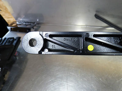 VW Passat 3G B8 original vorne Wischerarme Aero Twin Wischer 3G1955409 3G1955410