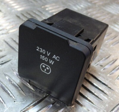 JEEP COMPASS II 2021 Steckdose Buchse Elektrik modul 230V 150W ORIGINAL gebraucht - 68141872AA