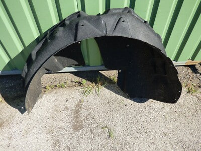 AUDI Q3 8U Radhausschale Radhaus hinen links 8U0810171 A gebraucht - Original