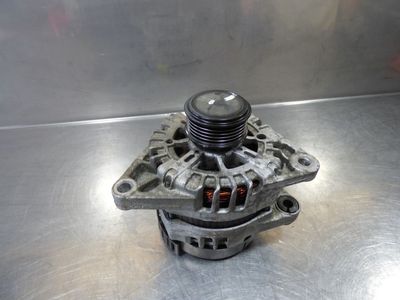 Hyundai i30 Blue Drive 1.6 CRDi  Lichtmaschine 37300-2A850 130A