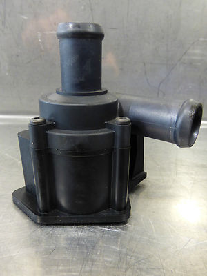 Audi A5 2.0 TDI Wasserpumpe 8K0819147 8K0 819 147 ORIGINAL gebraucht - Zusatzwasserpumpe