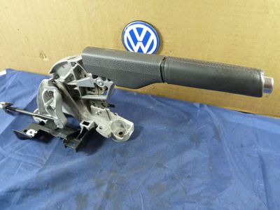 VW GOLF 5 1.9 TDI BXE 1K0711303M / 1K0 711 303 M ORIGINAL gebraucht - Handbremshebel