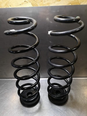 AUDI Q2 Orig. Spiralfeder Hinten 5Q0511121 CL 5Q0511121CL L + R ORIGINAL gebraucht - Schraubenfeder