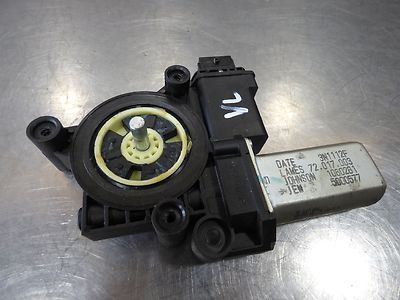 Opel Corsa D 1.3 CDTI Fensterhebermotor vorne links 1060281