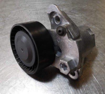 Audi Q2 Spannrolle Spannelement 04E145299L VW SEAT SKODA NEUWERTIG ORIGINAL gebraucht - Riemenspanner