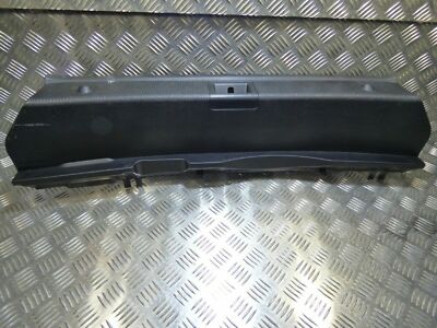 Mercedes W204 C Klasse Limo Laderaumkante Ladekante Verkleidung A2046900825