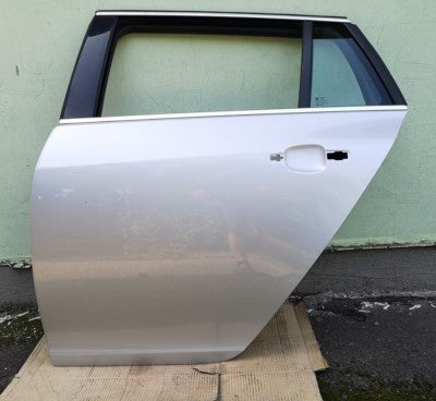OPEL INSIGNIA COMBI Tür hinten links Z176 Argonsilber ohne anbauteile o. delle