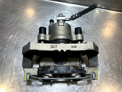 OPEL ASTRA K 1.4 Turbo Vorne Links Bremssattel mit Bremsbeläge GM 39103794 550km