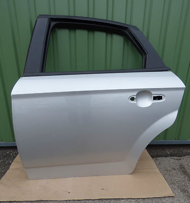 Ford Mondeo MK4 Schrägheck TÜR Hinte Links Bj.2010 silber ohne delle
