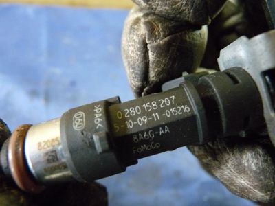 Ford Fiesta 1.25 ZETEC Verteilerrohr Kraftst 8A66-9H487-AB / 8A669H487AB