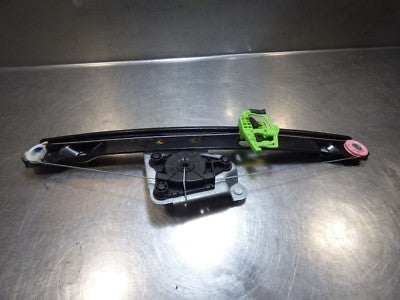 BMW 3 Series Bj:2009 Fensterheber hinten rechts ohne Motor / 7075884 ORIGINAL gebraucht - 13262410