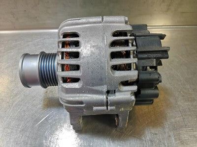 Audi Q2 1.4 TFSI Generator 04C903015 VW SKODA SEAT 110A VALEO ORIGINAL gebraucht - Lichtmaschine