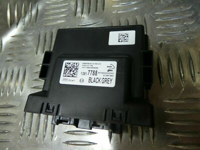 Opel Insignia B 2018 Parking Sensor PDC Steuermodul Steuergeräte GM 13517788