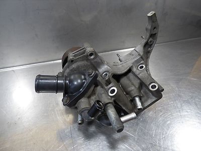 Mazda 6 2.2 CITD Lichtmaschine Halter Aggregatträger R2AA-15176