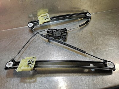 Audi Q2 GA Original Fensterheber mechanism  elektrisch Vorne Rechts 81A837462