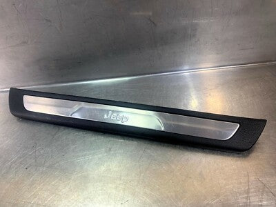 Orig. Jeep Grand Cherokee IV WK2 Einstiegsleiste vorne links 1NC81DX9AB