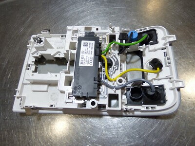Audi Q3 8U A1 A3 Innenleuchte Leseleuchte Mondsilber 8V0947135A + 8X0951177